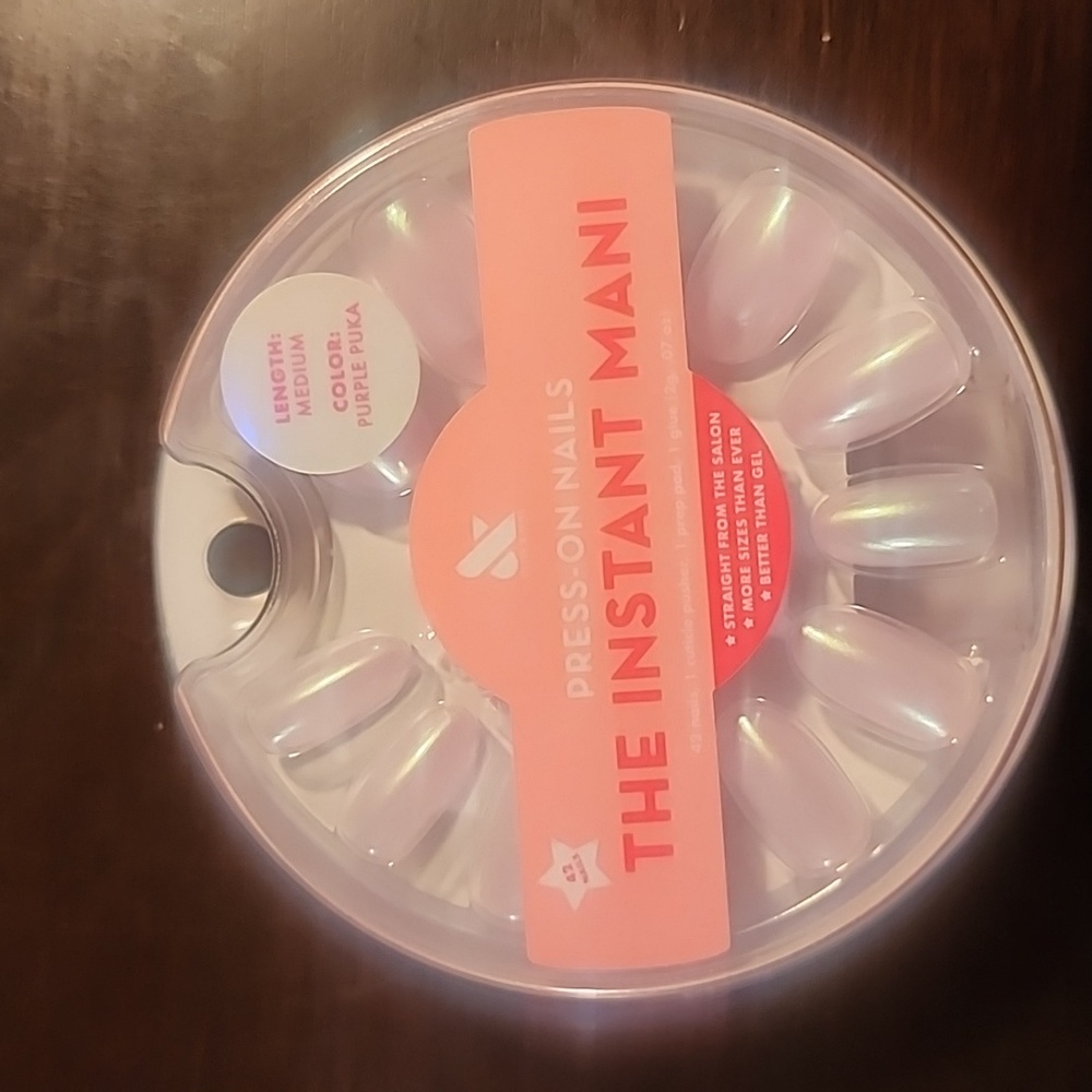 Olive and June Press-ons